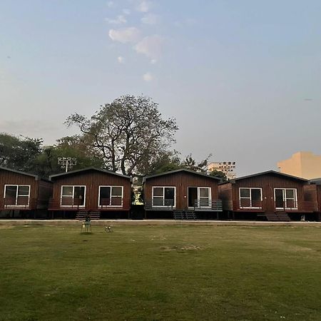 Vrindavan Greens Resort Udaipur Buitenkant foto